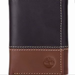 (NWT) Timberland Trifold Leather Wallet - Black/Brown W/Gift Box